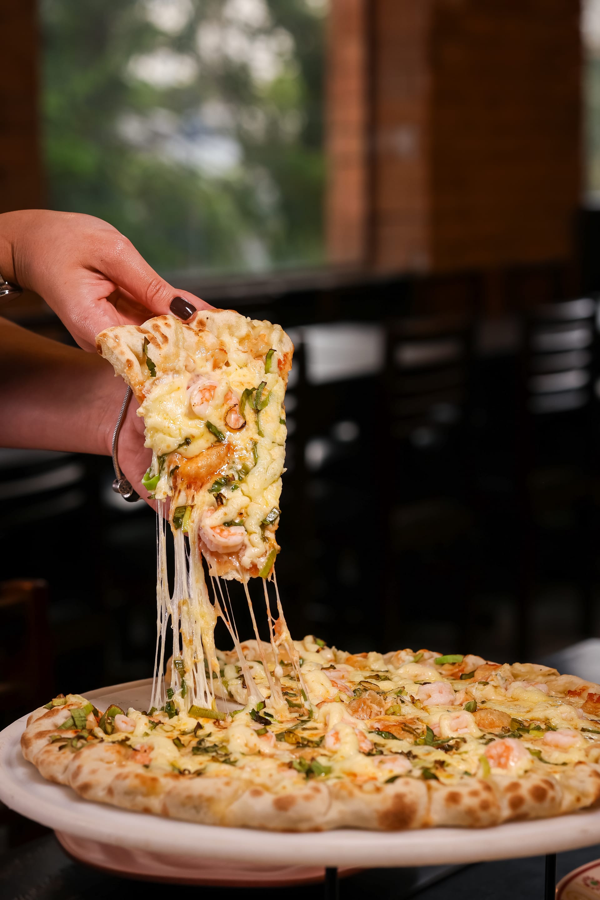 Pizza Øliver's · sabor que chega na sua casa